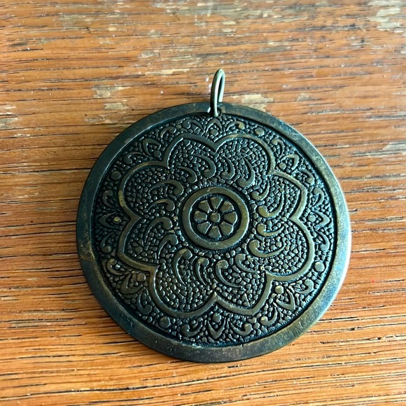 Earth Art hand crafted artisan Jewelry - Brazilian brass pendant, EUC